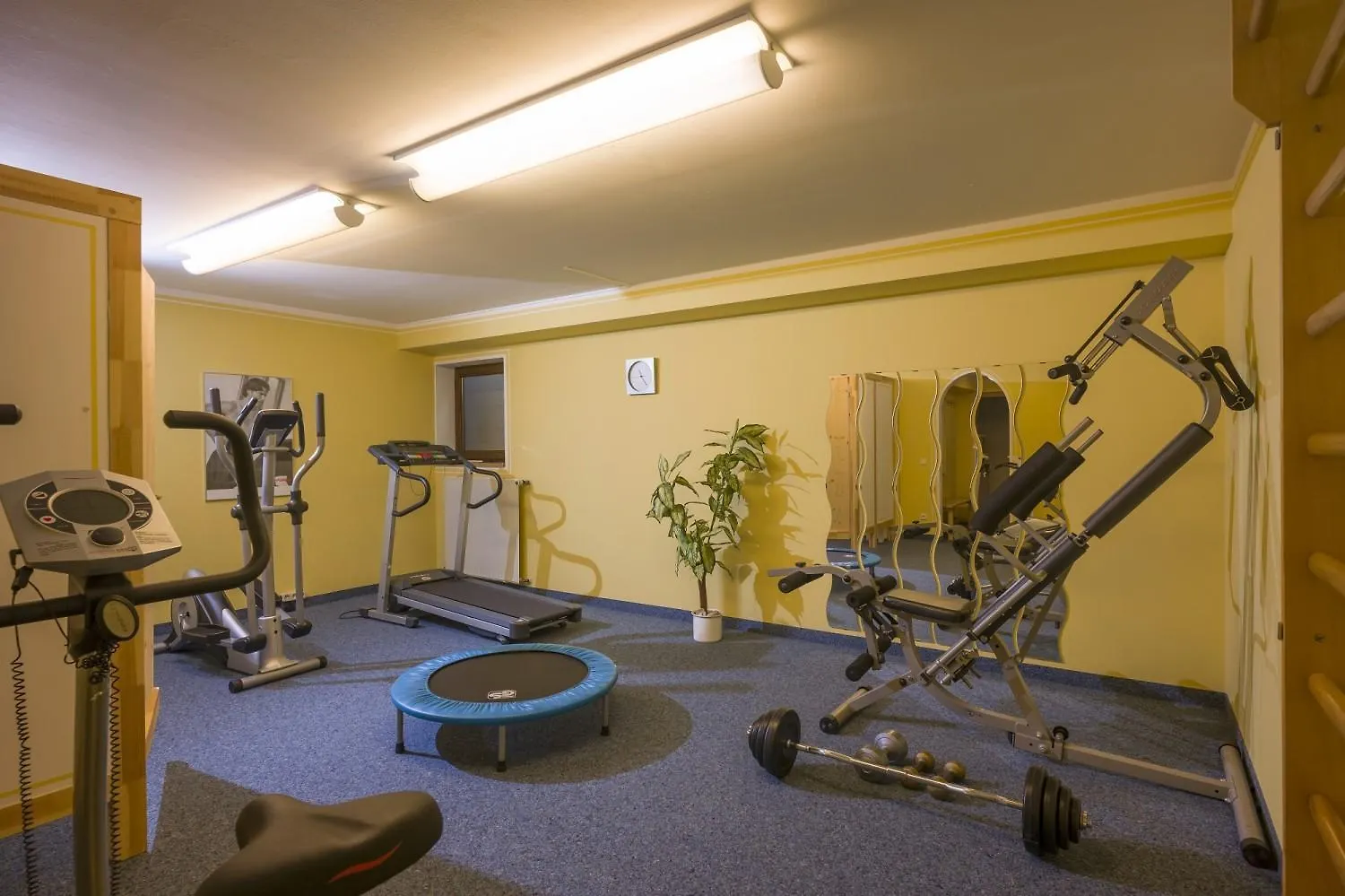 3 Sterne Alpenblick: Komfortable Ferienwohnung mit Sauna und Spielzimmer Oberaudorf Apartment